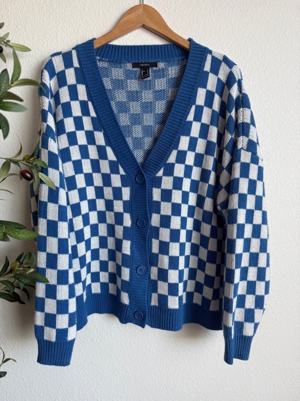 Forever 21 Blue Checkerboard Cardigan Knit Button Sweater Women’s Size Medium